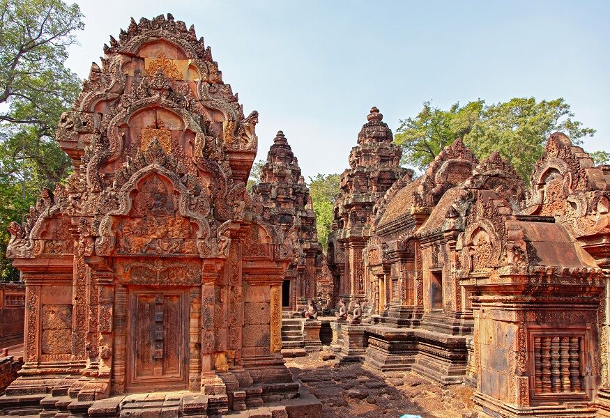 Start your cultural journey with Banteay Srei’s vibrant glow